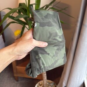 Like new align green camo sz2